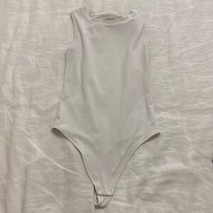 Aritzia Babaton white bodysuit small